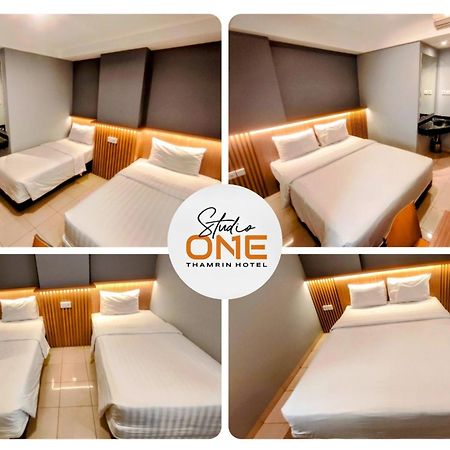 ג'קרטה Studio One Thamrin Hotel מראה חיצוני תמונה