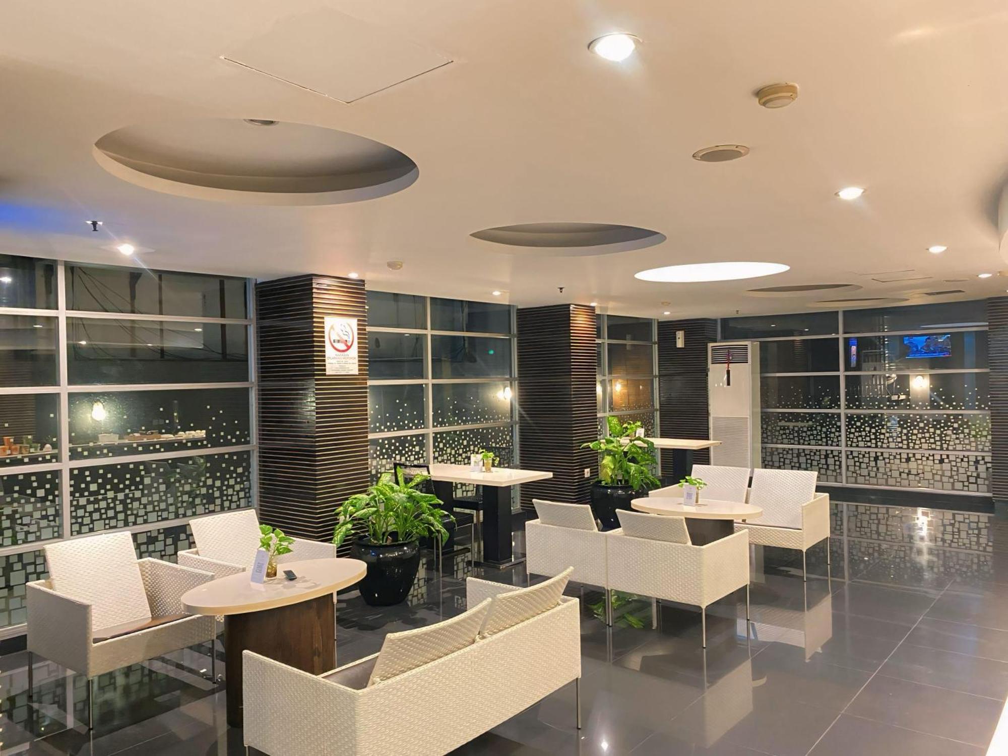 ג'קרטה Studio One Thamrin Hotel מראה חיצוני תמונה