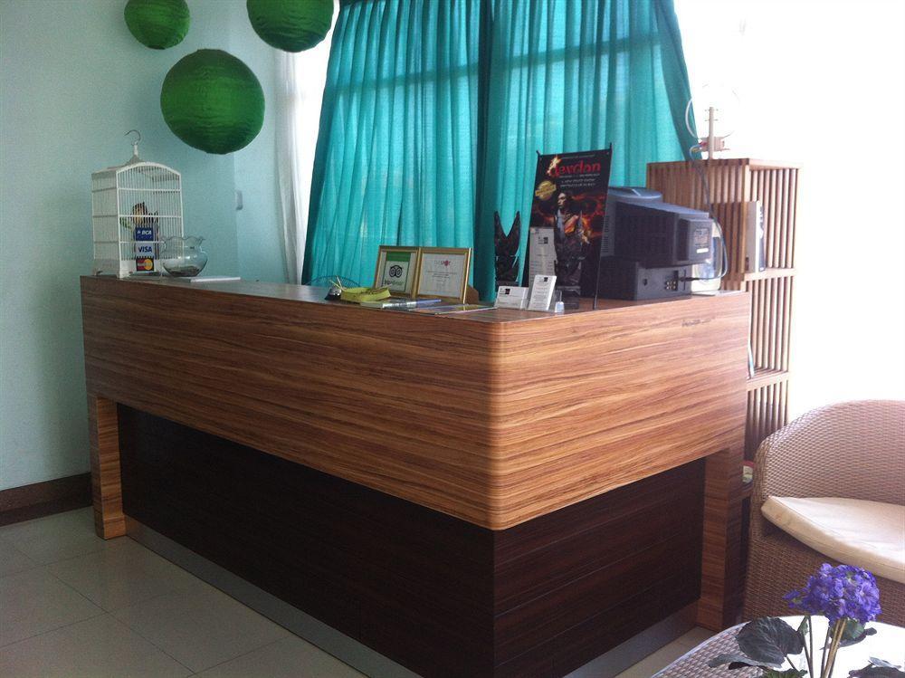 ג'קרטה Studio One Thamrin Hotel מראה חיצוני תמונה